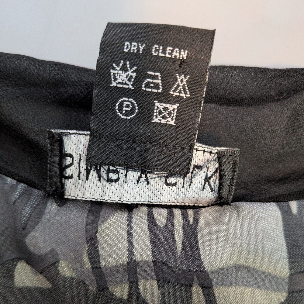 Simply Silk Black With Iridescent Green, Gray, White And Yellow Shimmer Kimono - Picture 6 of 6